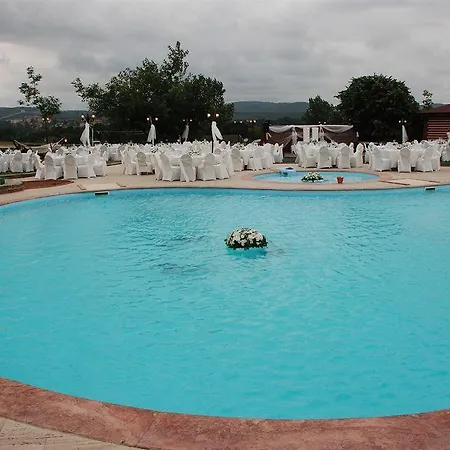 Caliente Garden Wellness & 4*