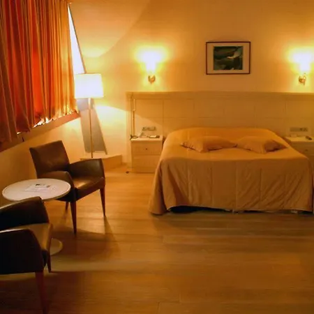 Hotel Caliente Garden Wellness &