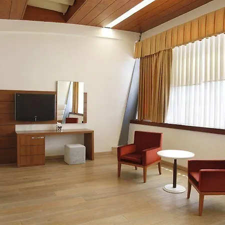 Hotel Caliente Garden Wellness & Cumhuriyet